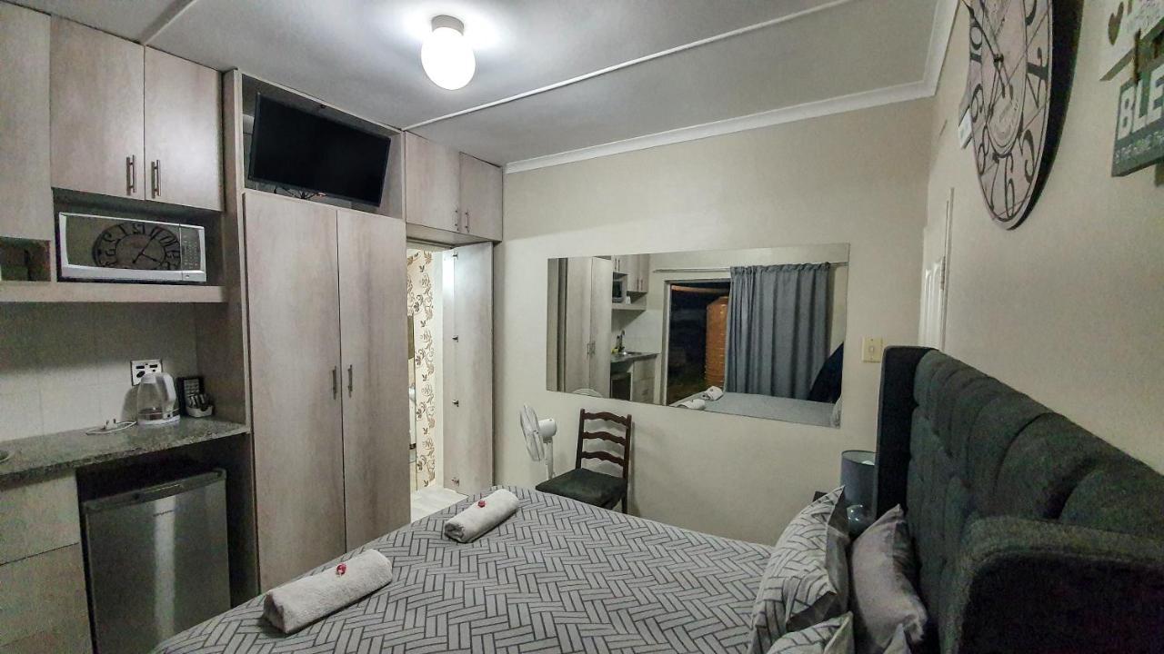 Home Away From Home Пайнтаун Екстериор снимка